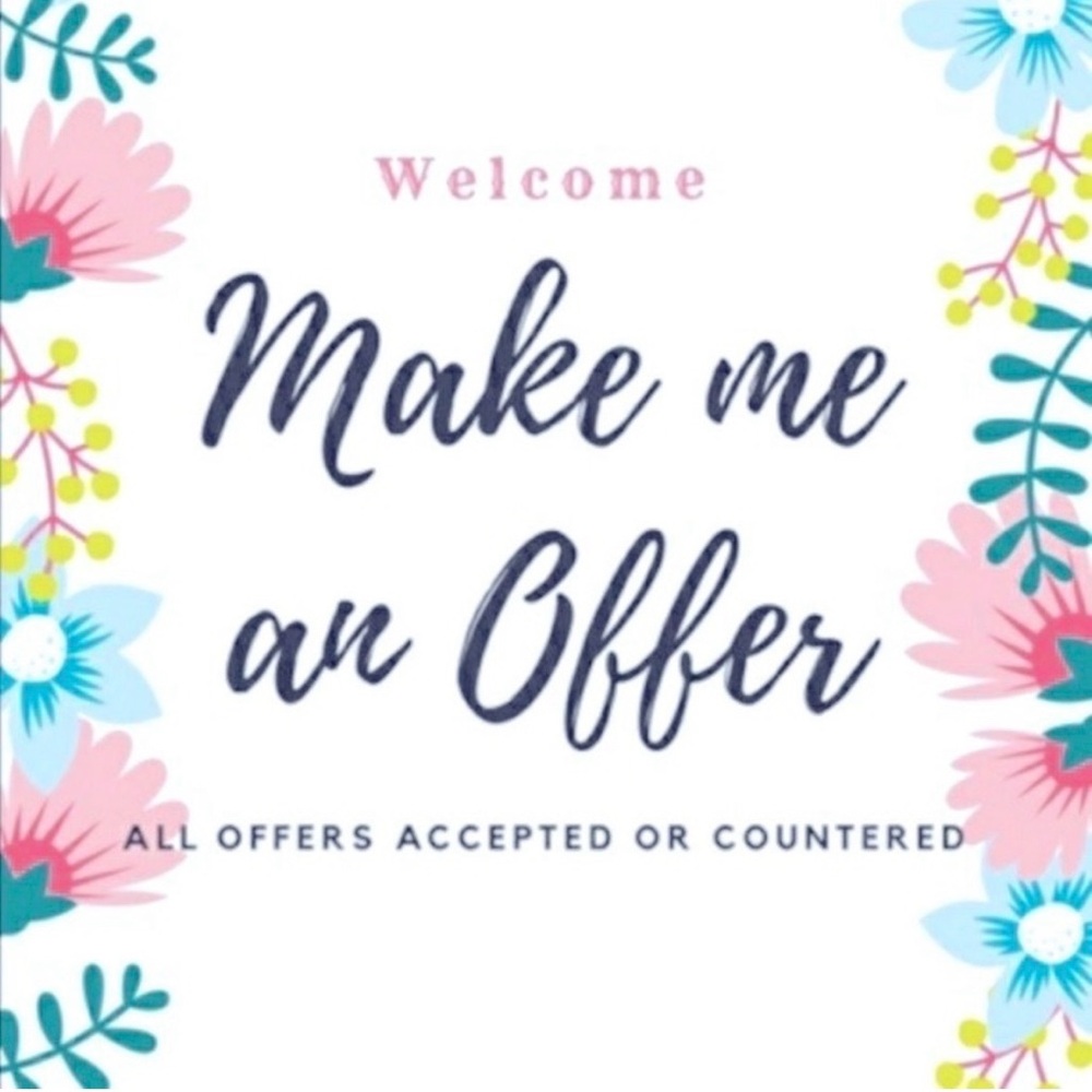 MAKE ME AN OFFER I CAN’T REFUSE!!!! BUNDLE FOR EXTRA DEALS!!!🛍️ 🔥💌